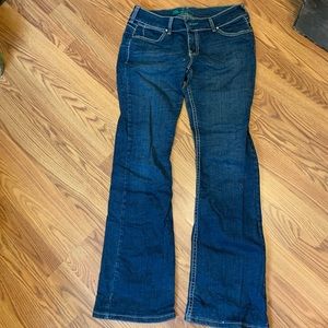 Wrangler “booty up” jeans